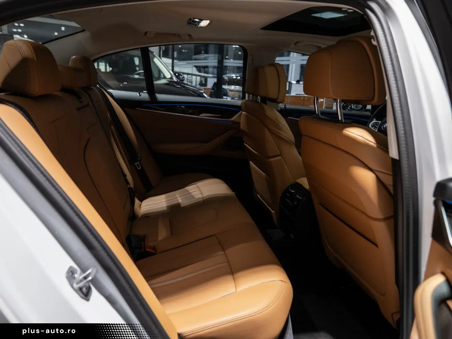 BMW 530e xDrive AHK HUD LED ACC W-LAN NAVI HGSD H K