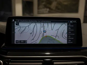 BMW 530e xDrive AHK HUD LED ACC W-LAN NAVI HGSD H K