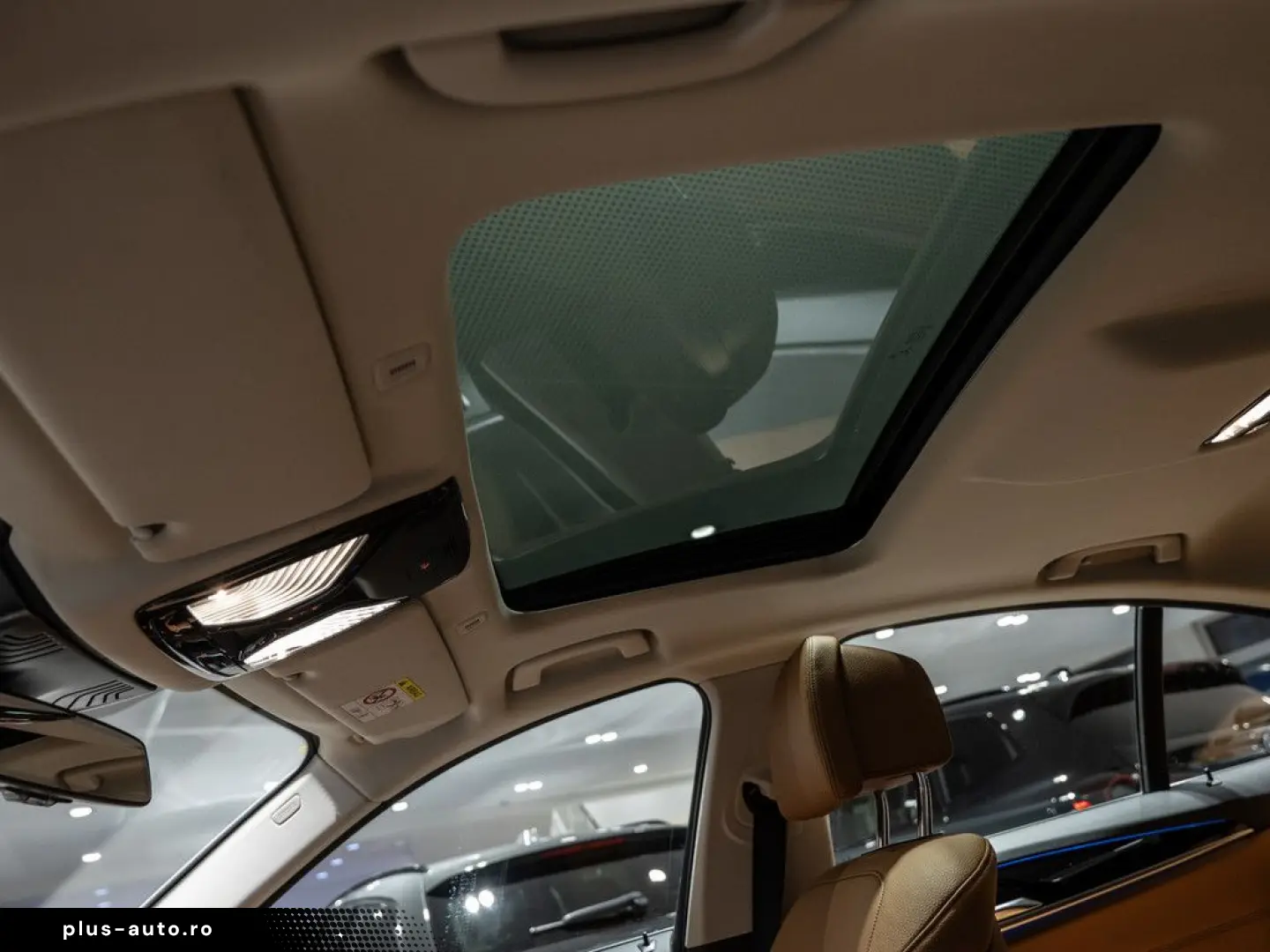 BMW 530e xDrive AHK HUD LED ACC W-LAN NAVI HGSD H K