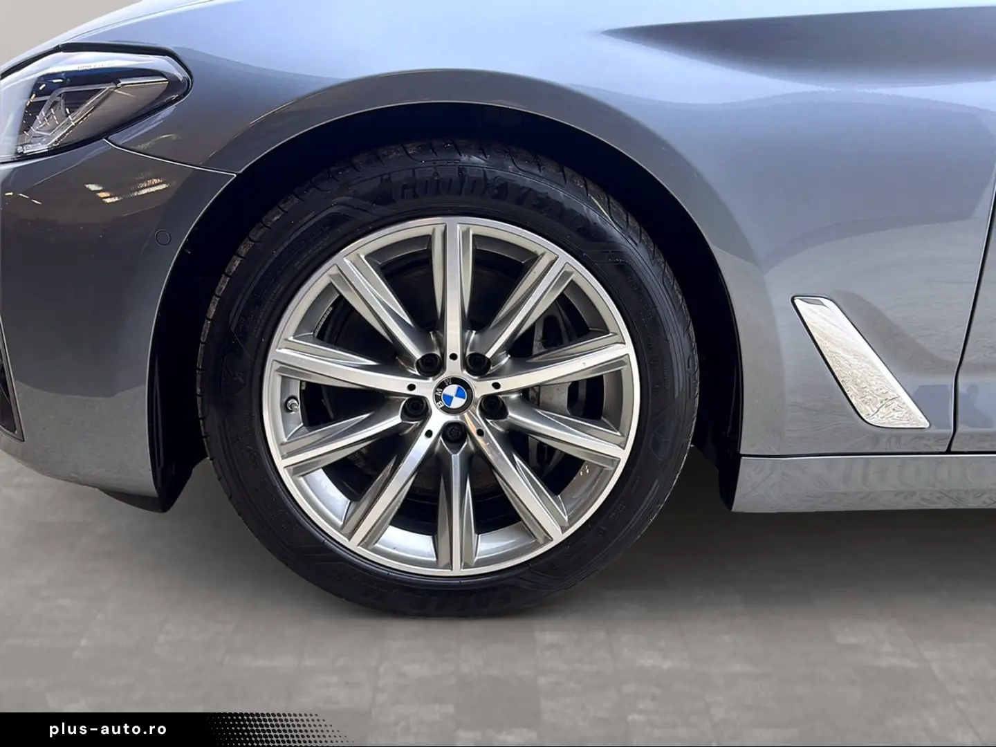 BMW 530d Limousine AHK LiveCockpitProf Head-Up HiFi