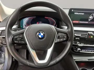 BMW 530d Limousine AHK LiveCockpitProf Head-Up HiFi