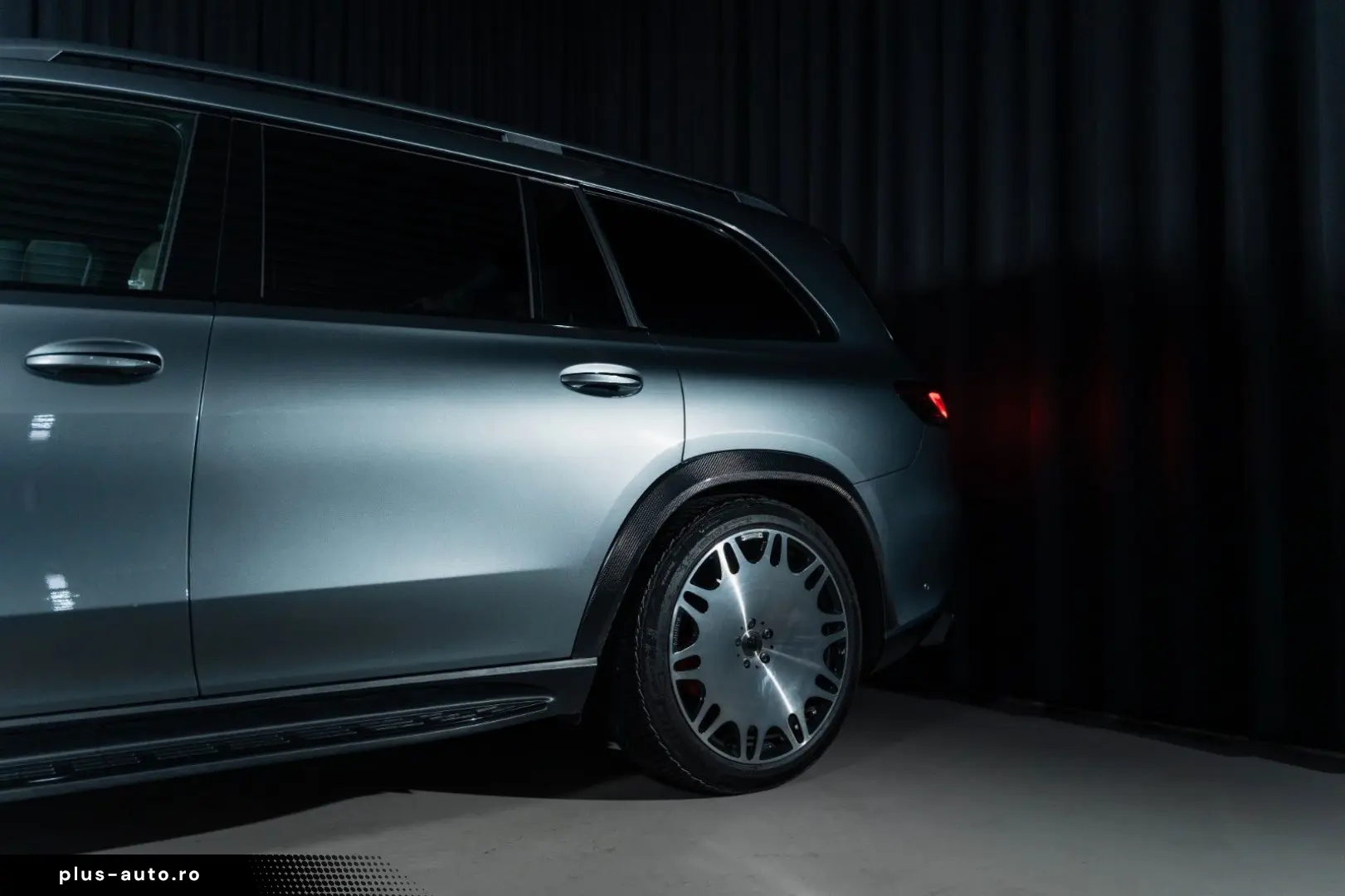 MERCEDES-BENZ GLS 63 AMG Brabus 800 Burm ACC HUD Pano Pneumo