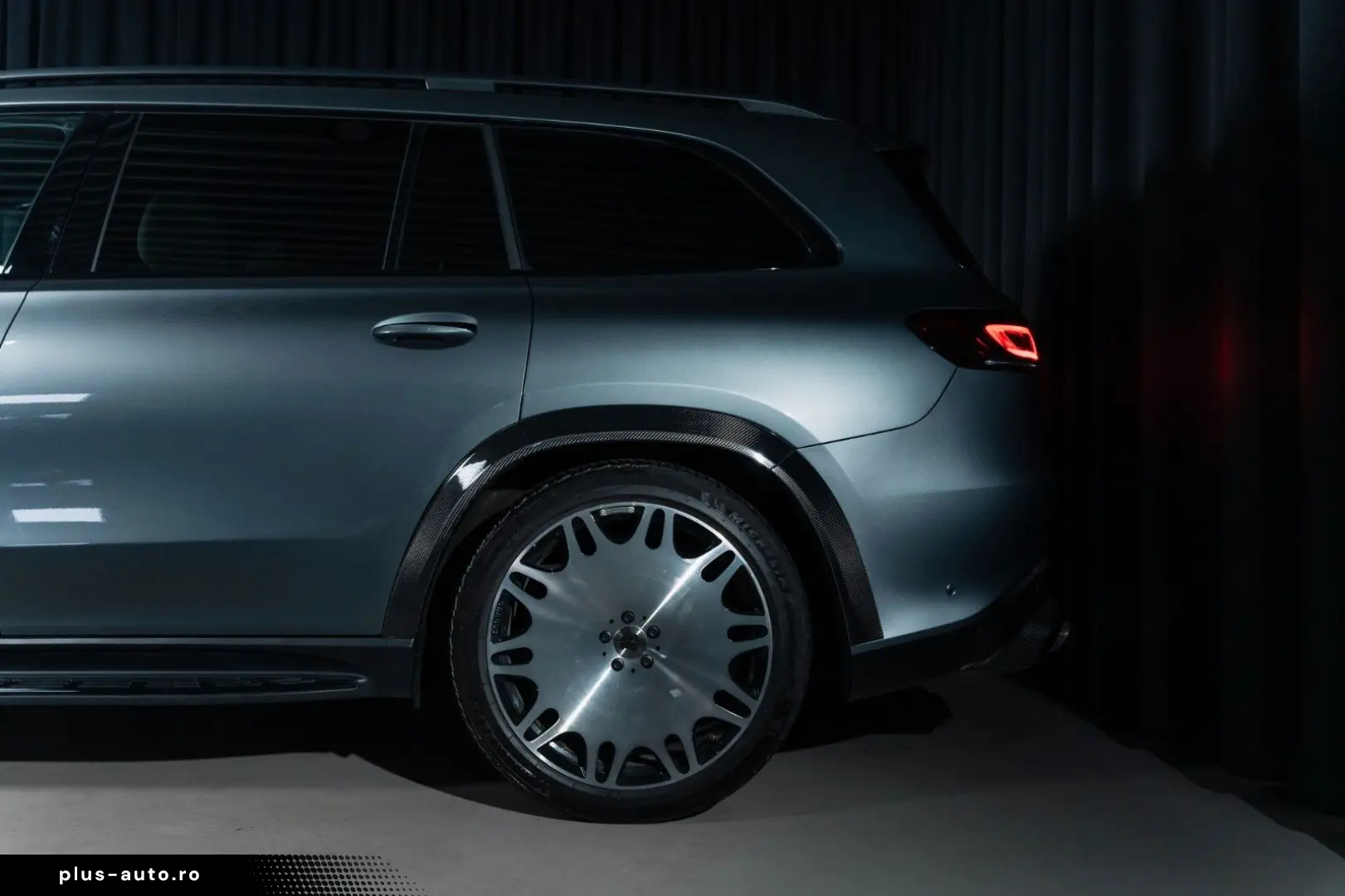 MERCEDES-BENZ GLS 63 AMG Brabus 800 Burm ACC HUD Pano Pneumo