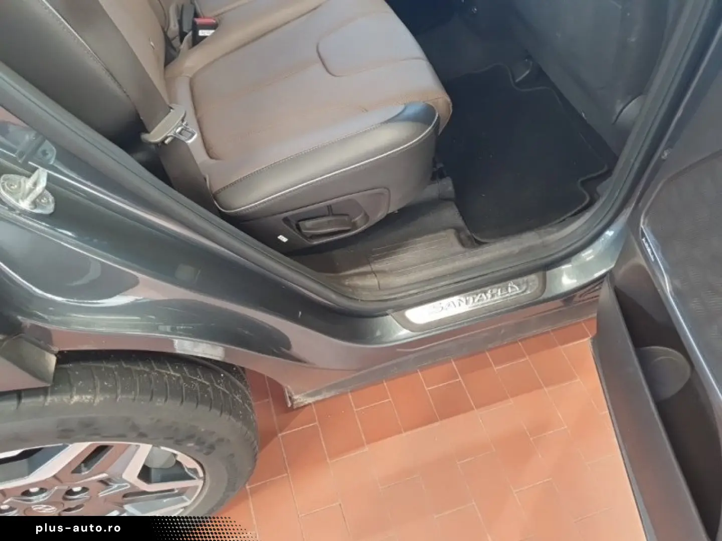 HYUNDAI SANTA FE 265 CP - PLUG-IN HYBRID – 4WD - PRIME