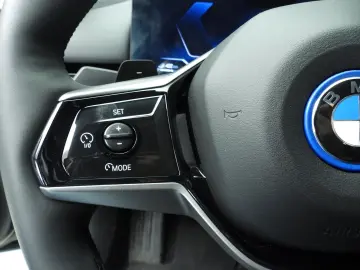 BMW 530 5 Serie Sedan 530e   LED   HUD   Sportsitze