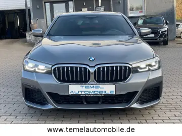 BMW 530 d xDrive M Sport 8xFach 360  Ahk Navi Leder