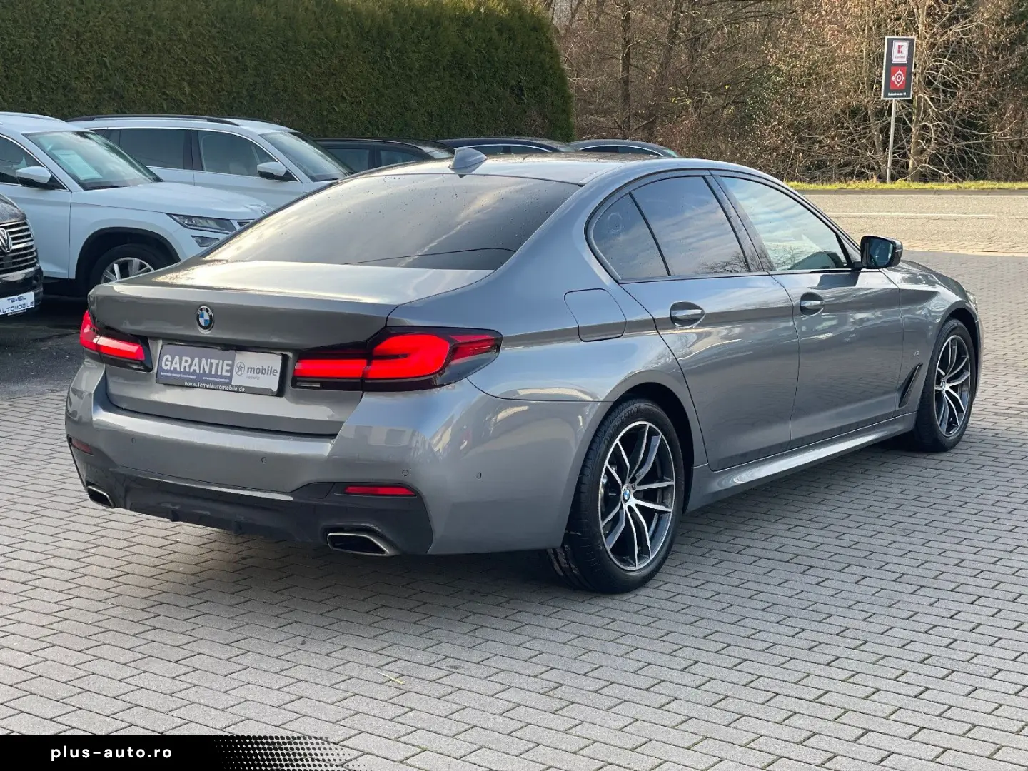 BMW 530 d xDrive M Sport 8xFach 360  Ahk Navi Leder