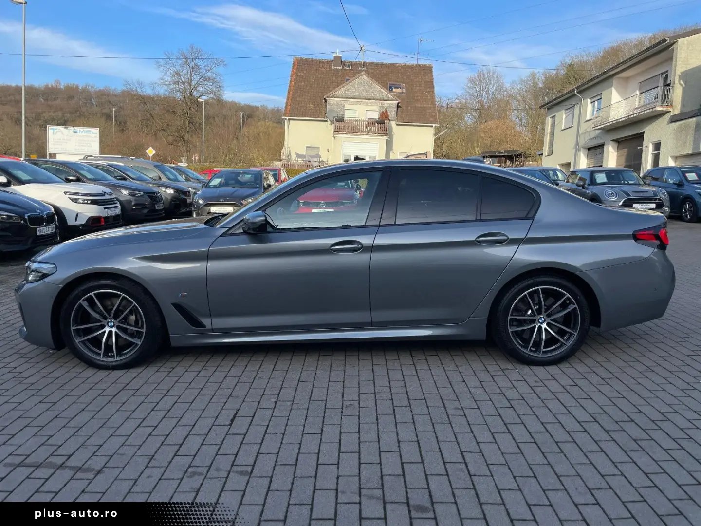 BMW 530 d xDrive M Sport 8xFach 360  Ahk Navi Leder