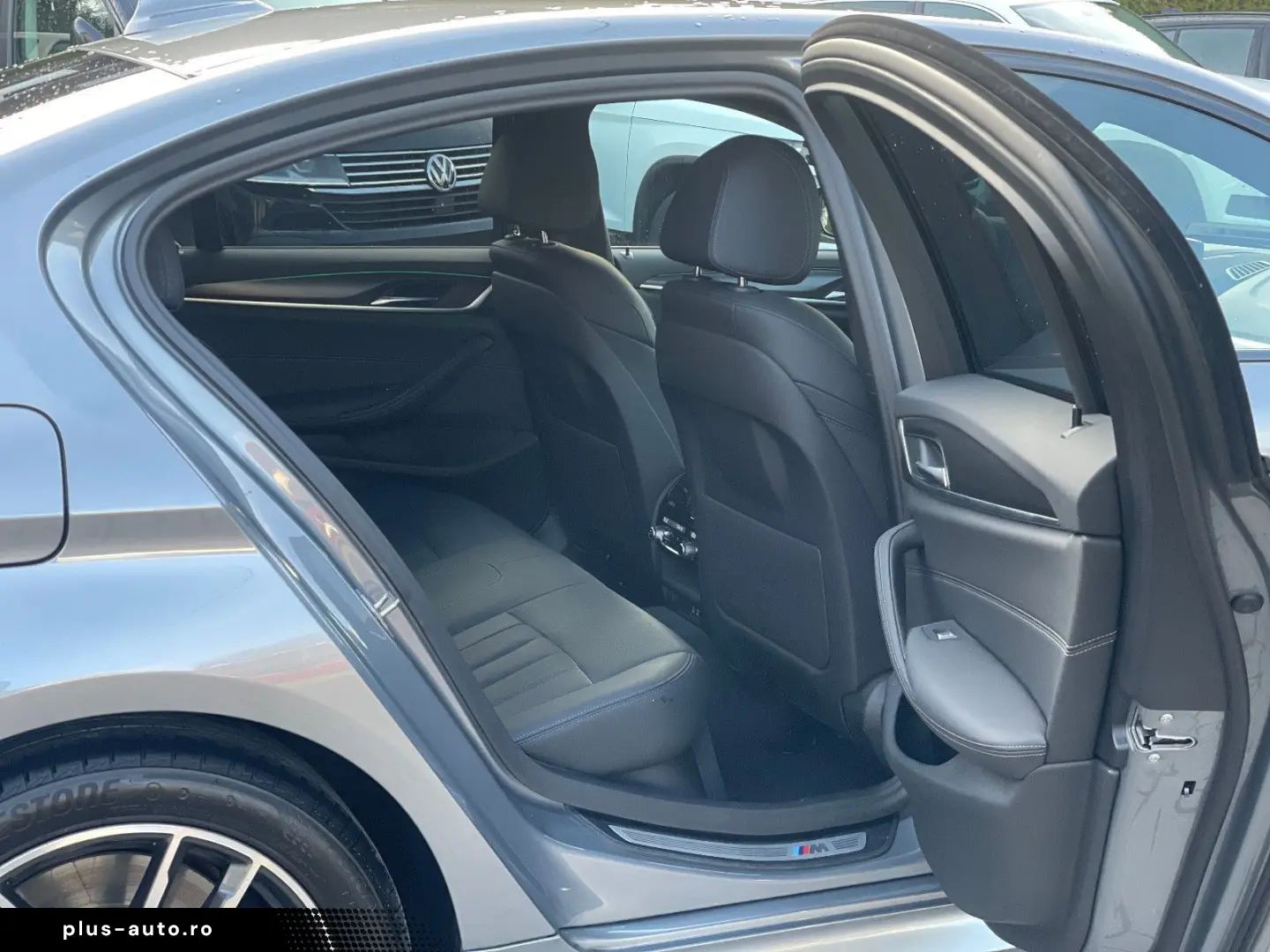 BMW 530 d xDrive M Sport 8xFach 360  Ahk Navi Leder