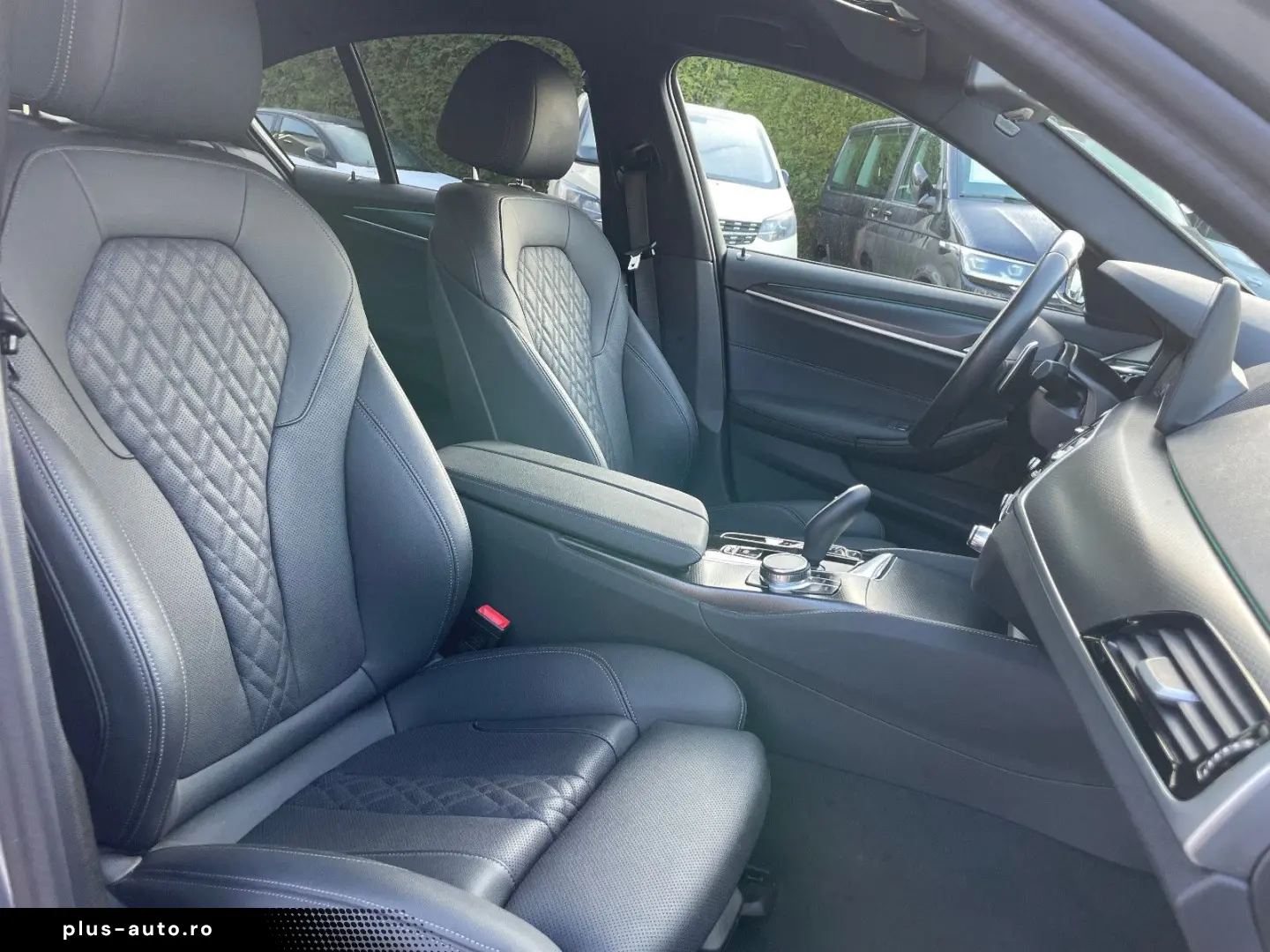 BMW 530 d xDrive M Sport 8xFach 360  Ahk Navi Leder