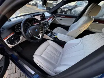 BMW 530 e Limousine HUD Navi Leder Digitales Cockpit