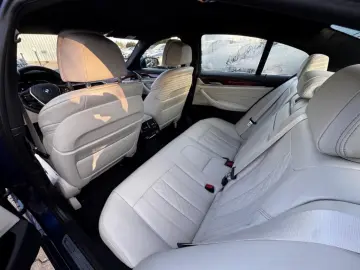 BMW 530 e Limousine HUD Navi Leder Digitales Cockpit