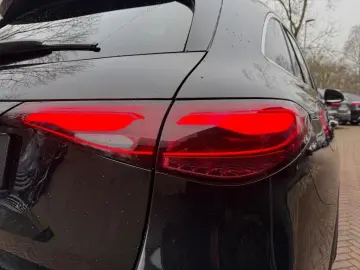 MERCEDES-BENZ GLC 220 d 4M AMG