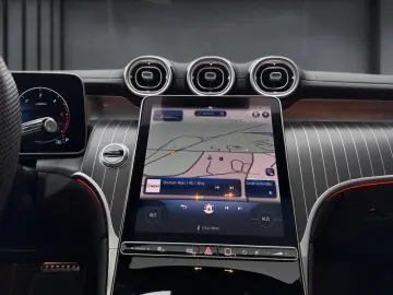 MERCEDES-BENZ GLC 220 d 4M AMG