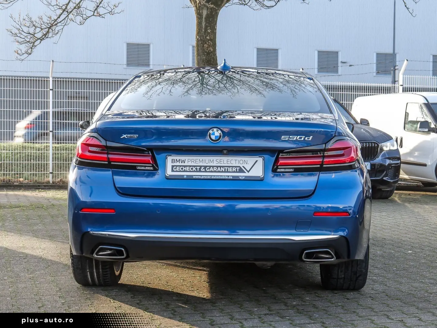 BMW 530d xDrive Luxury Line Limousine HuD LED Hifi A