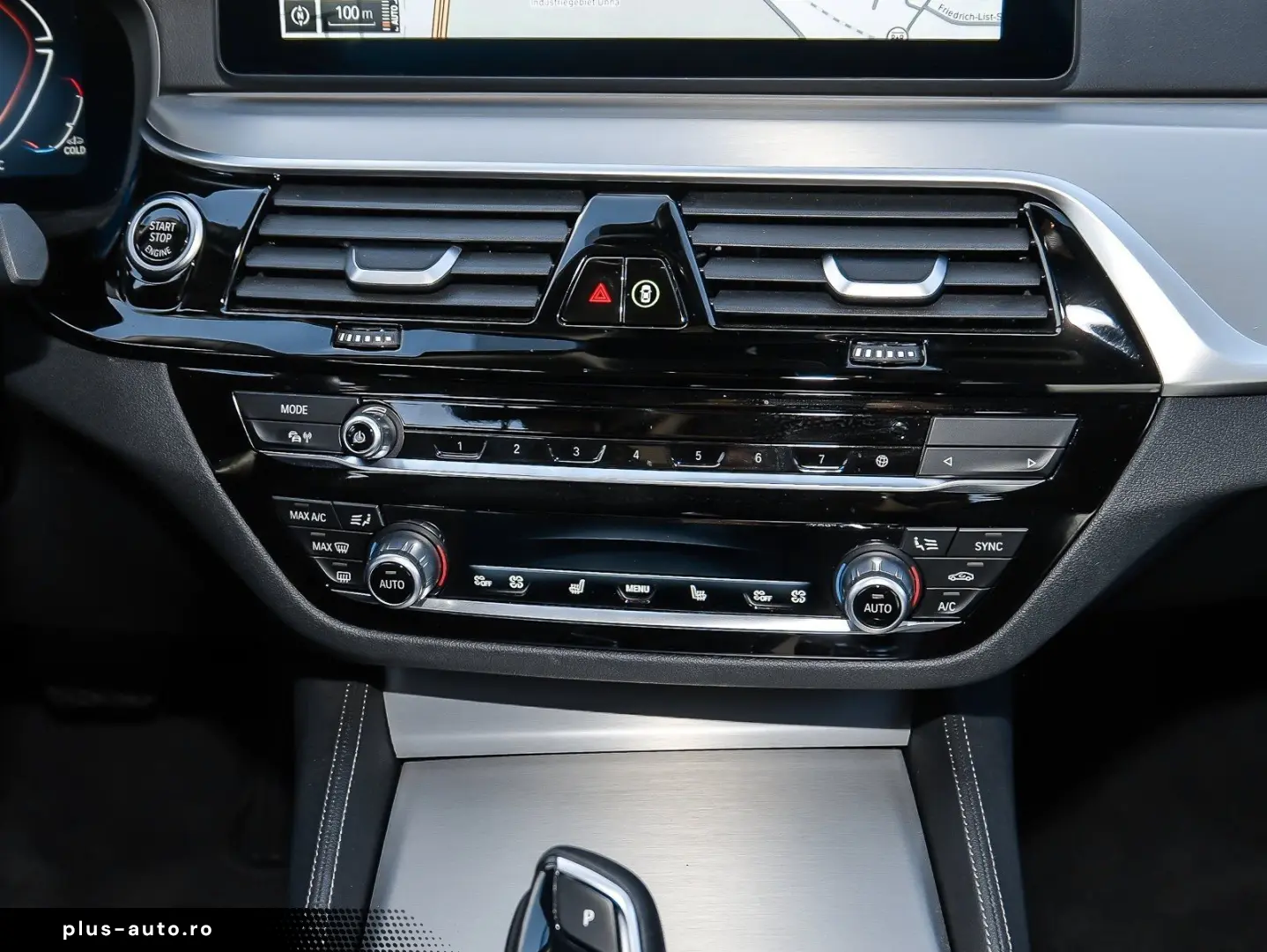 BMW 530d xDrive Luxury Line Limousine HuD LED Hifi A