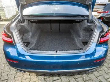 BMW 530d xDrive Luxury Line Limousine HuD LED Hifi A