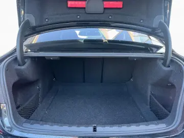 BMW 320i M Sport HUD PA DA LED SitzHz Memory KomfZ