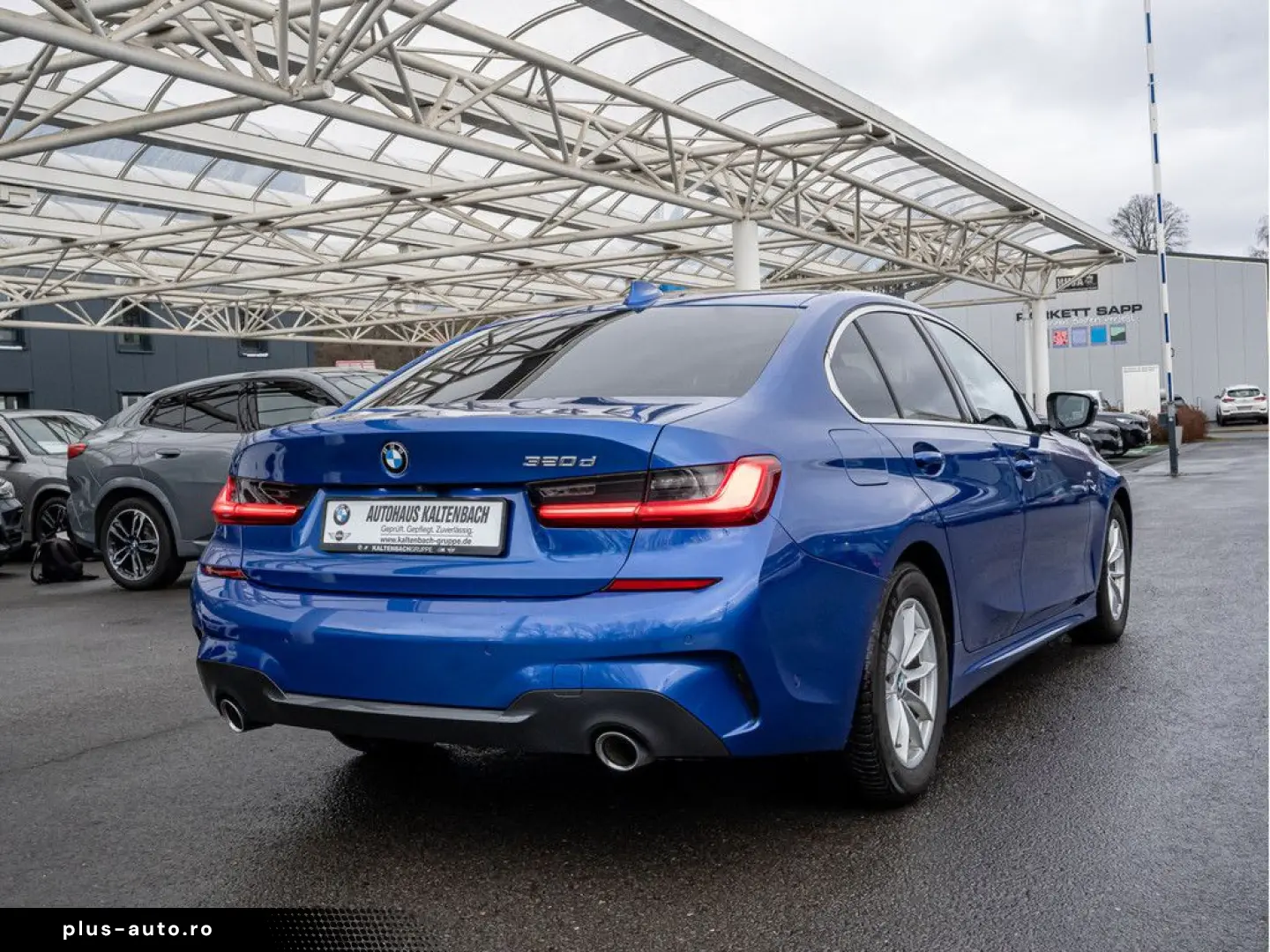 BMW 320d M-Sport AHK LED ACC NAVI KAMERA LEDER SHZ