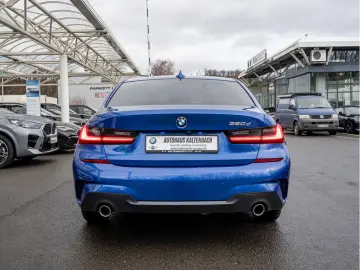 BMW 320d M-Sport AHK LED ACC NAVI KAMERA LEDER SHZ
