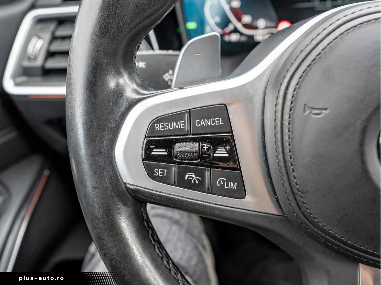 BMW 320d M-Sport AHK LED ACC NAVI KAMERA LEDER SHZ