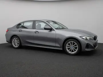 BMW 320e DAB HUD Komfort LED Sport Stop&Go 17Zoll