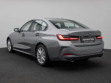 BMW 320e DAB HUD Komfort LED Sport Stop&Go 17Zoll