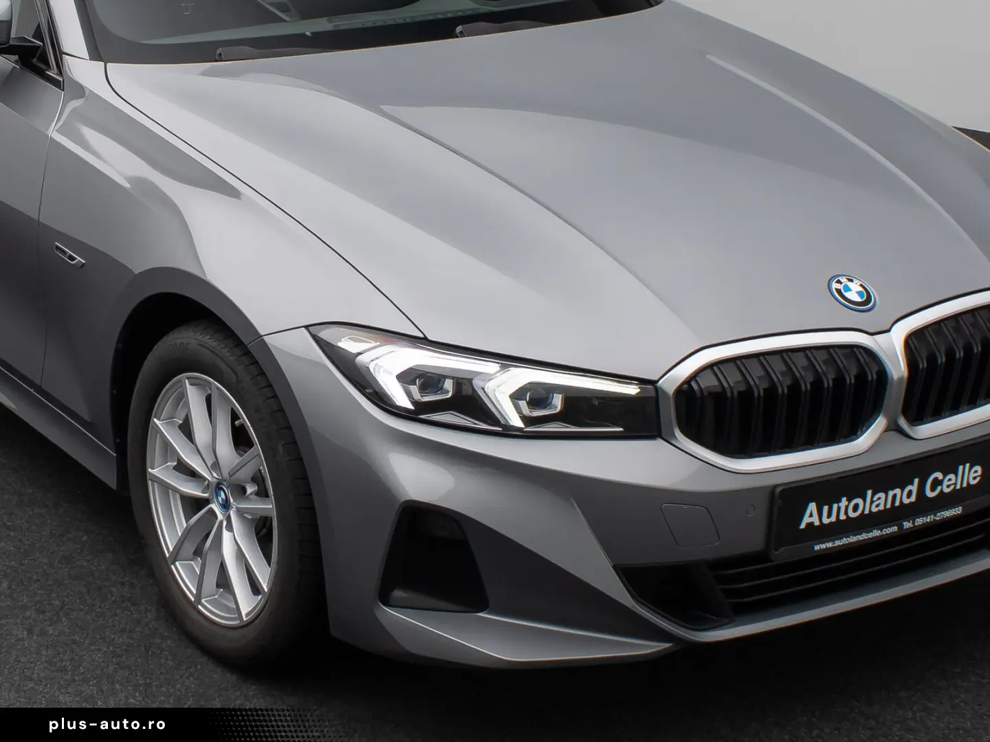 BMW 320e DAB HUD Komfort LED Sport Stop&Go 17Zoll