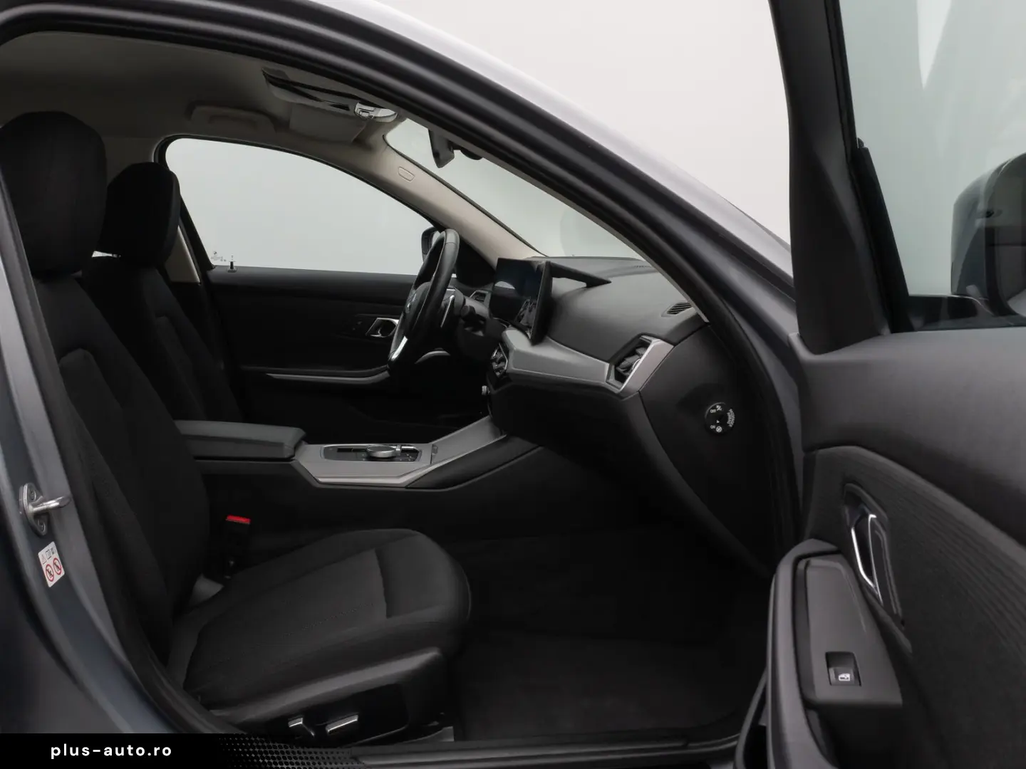 BMW 320e DAB HUD Komfort LED Sport Stop&Go 17Zoll