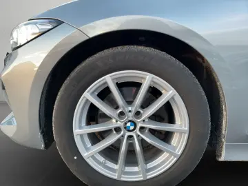 BMW 320d LIMOUSINE HUD DRIVING ASSIST SHZ