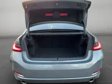 BMW 320d LIMOUSINE HUD DRIVING ASSIST SHZ