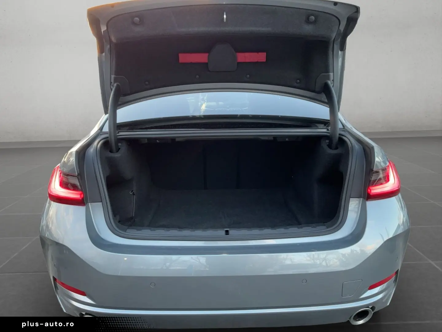 BMW 320d LIMOUSINE HUD DRIVING ASSIST SHZ