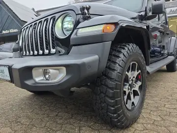 JEEP Gladiator Overland 3.0 CRD 4WD ACC Kamera SHZ