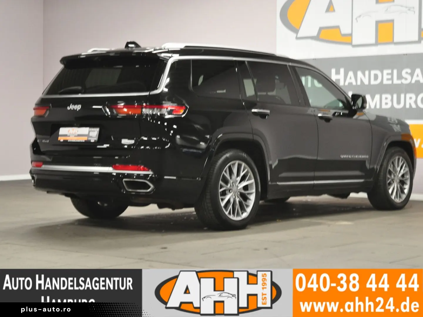 JEEP Grand Cherokee L 5.7 HEMI SUMMIT PANO LED NIGHT!