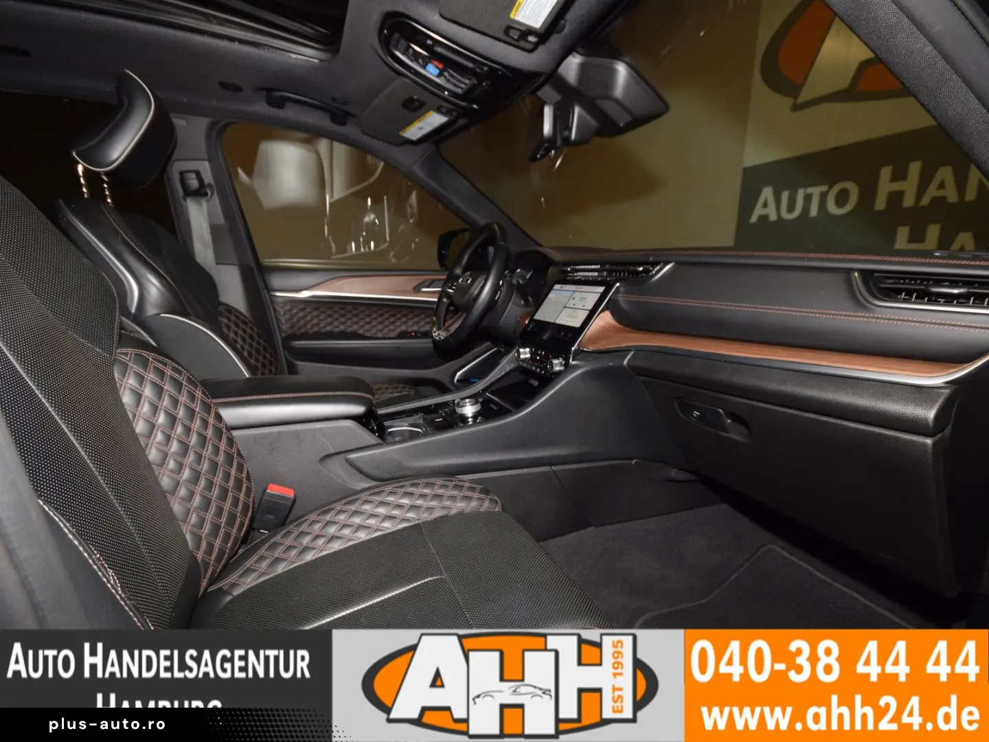 JEEP Grand Cherokee L 5.7 HEMI SUMMIT PANO LED NIGHT!