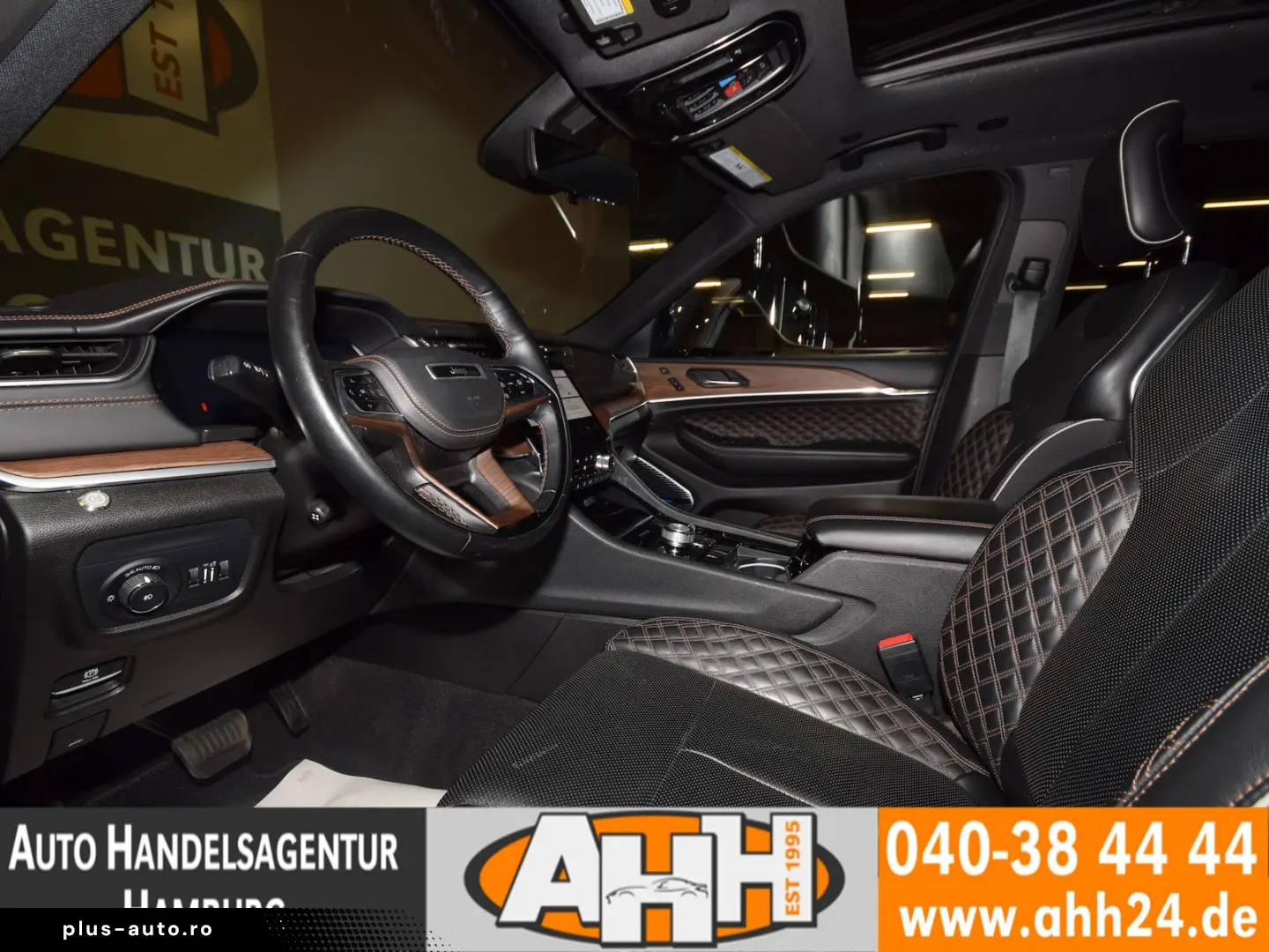 JEEP Grand Cherokee L 5.7 HEMI SUMMIT PANO LED NIGHT!