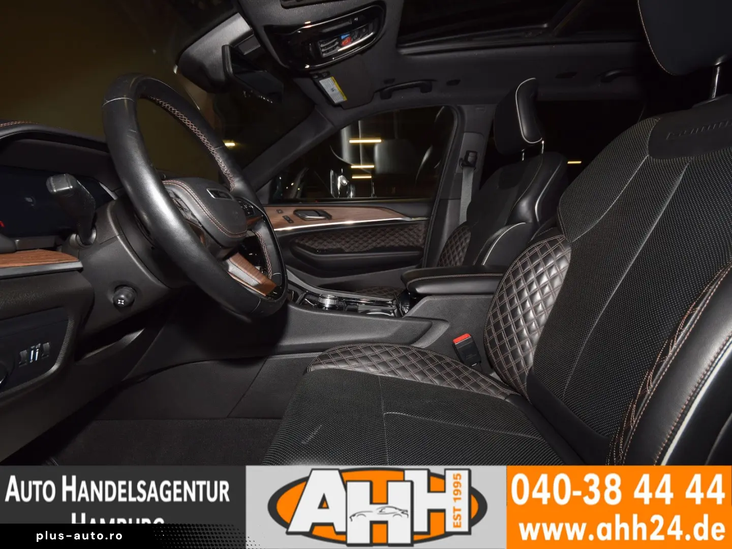 JEEP Grand Cherokee L 5.7 HEMI SUMMIT PANO LED NIGHT!