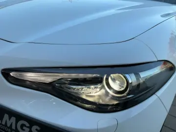 ALFA ROMEO Giulia Ti Q4 2.0 Turbo KAT ANDROID #NAVI