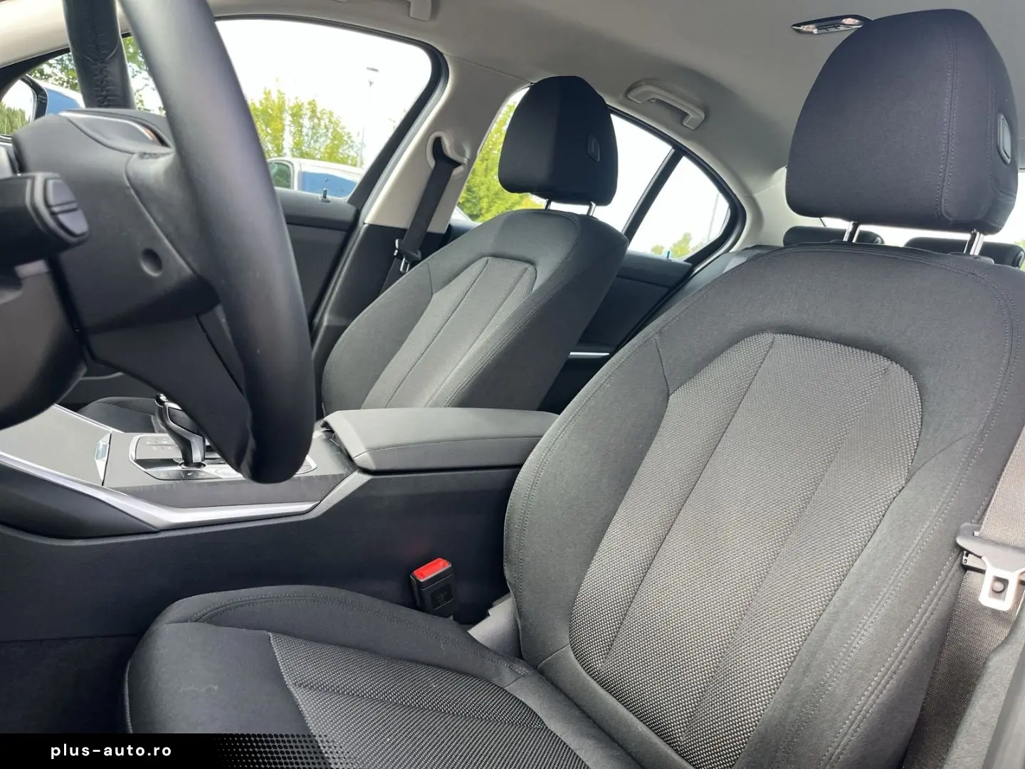 BMW 330 e Navigation LED RFK Sitzheizung Tempomat