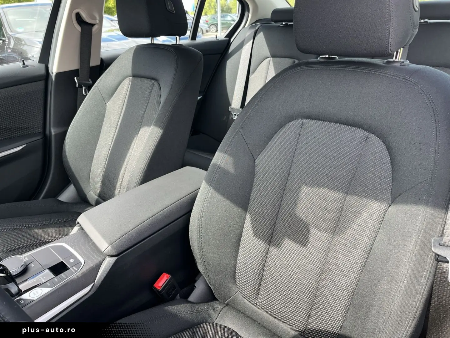 BMW 330 e Navigation LED RFK Sitzheizung Tempomat