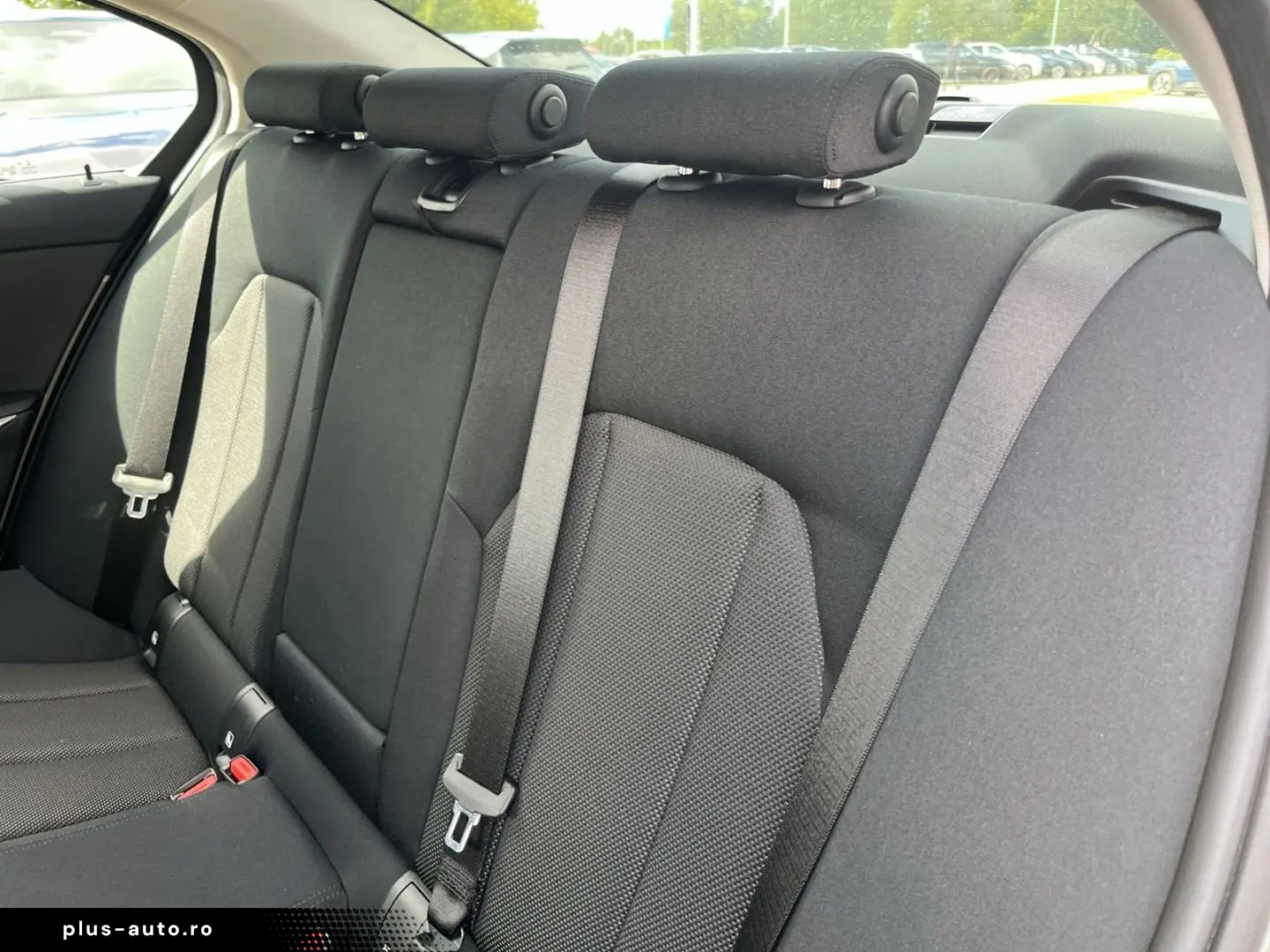 BMW 330 e Navigation LED RFK Sitzheizung Tempomat