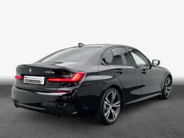 BMW 330e Aut. M Sport Laserlicht  HiFi  Head-Up
