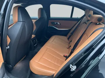 BMW 330e Aut. M Sport Laserlicht  HiFi  Head-Up