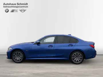 BMW 330e Limousine Mod. M Sport LC Prof. HUD AHK HiF