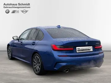 BMW 330e Limousine Mod. M Sport LC Prof. HUD AHK HiF