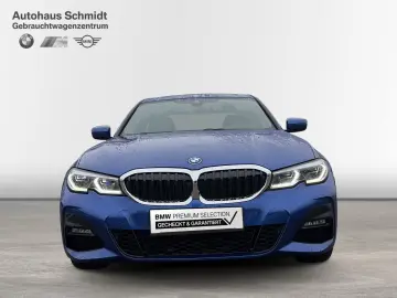 BMW 330e Limousine Mod. M Sport LC Prof. HUD AHK HiF