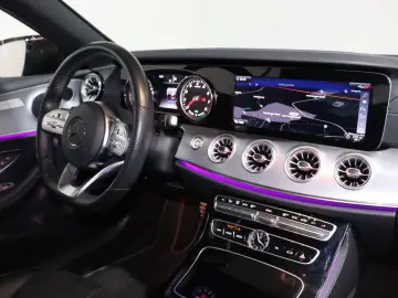 MERCEDES-BENZ E 200 LED NAVI CAM AIRCAP AMG-Line