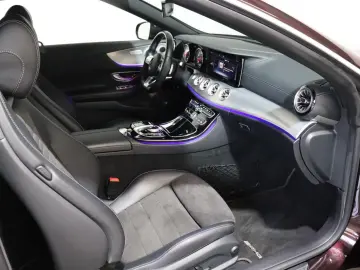 MERCEDES-BENZ E 200 LED NAVI CAM AIRCAP AMG-Line