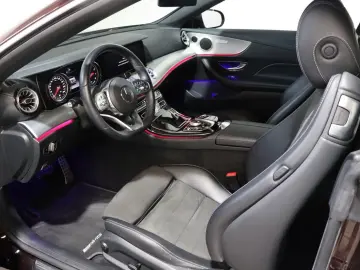 MERCEDES-BENZ E 200 LED NAVI CAM AIRCAP AMG-Line