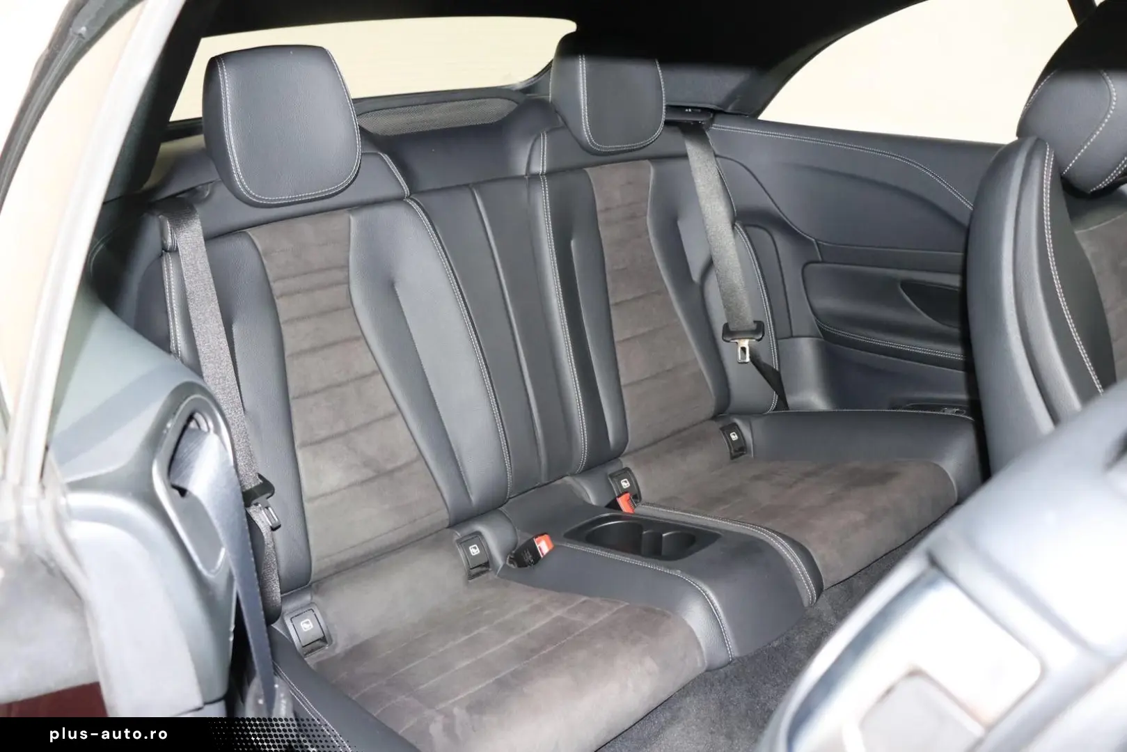 MERCEDES-BENZ E 200 LED NAVI CAM AIRCAP AMG-Line